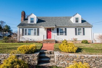 75 Rangeley Rd, Cranston, RI 02920