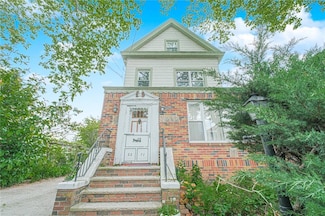 2271 W 1st St, Brooklyn, NY 11223