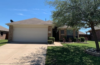 1030 Shepard Ln, Lavon, TX 75166