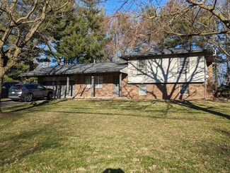 8831 Morgantown Rd, Indianapolis, IN 46217