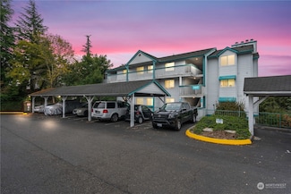28610 16th Ave S Unit 104, Federal Way, WA 98003