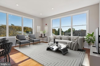 100 Forrest Ave Unit 203, Narberth, PA 19072