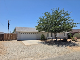 8636 Oleander Ave, California City, CA 93505