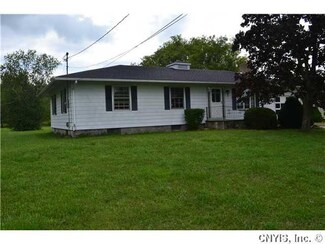 8528 N Main St, Canastota, NY 13032