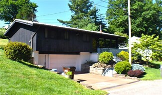 110 Becker Ln, Marietta, OH 45750