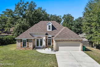 842 Kipona Ct, Diamondhead, MS 39525