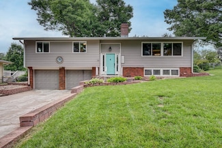 11032 Fowler Ave, Omaha, NE 68164
