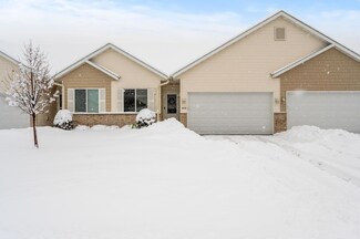 4131 Blakewood Dr, Shakopee, MN 55379