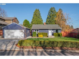 1115 NW 8th St, Gresham, OR 97030