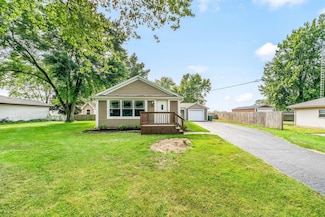 5N958 Sunset St, Maple Park, IL 60151