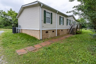 325 Ducktown St, Soddy Daisy, TN 37379