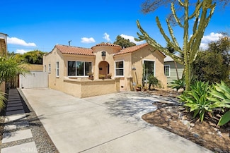 5655 Lewis Ave, Long Beach, CA 90805