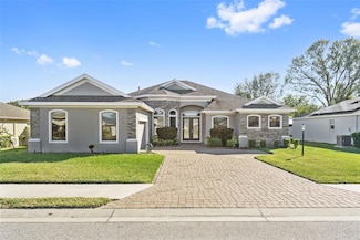 310 Lake Mariana Place, Auburndale, FL 33823