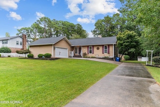 632 Springtime Rd, Wilmington, NC 28405
