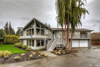 20625 Maplewood Dr, Edmonds, WA 98026