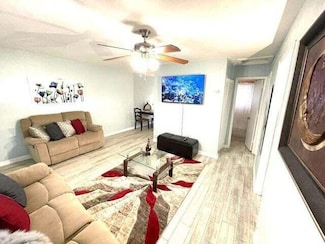 226 SW 15th St, Delray Beach, FL 33445