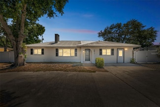 5817 26th St W, Bradenton, FL 34207