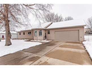 238 Pearl St S, Dover, MN 55929