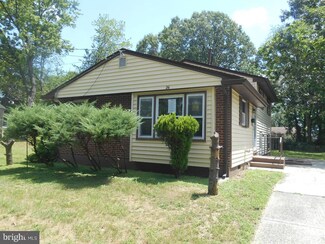 26 E Hodges Ave, Lawnside, NJ 08045