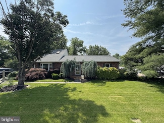 8903 Tudor Ln, Manassas, VA 20110