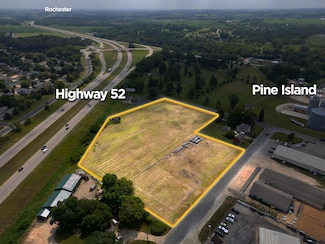 XXX 3rd St NE, Pine Island, MN 55963