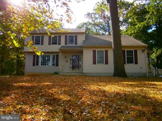 1420 Lark Ln, Hainesport, NJ 08036