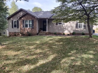 1405 Windhill Ct, Greenbrier, TN 37073