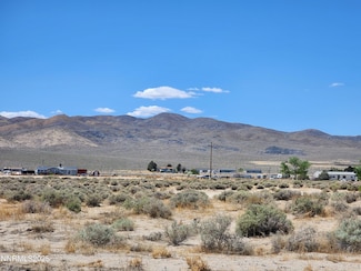 6715 Elm St, Silver Springs, NV 89429