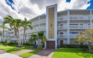 3026 Newport H Unit 3026, Deerfield Beach, FL 33442