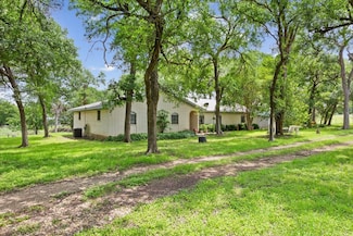 502 1st St, Bruceville-Eddy, TX 76630