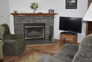 304 W Main St, Littleton, NH 03561