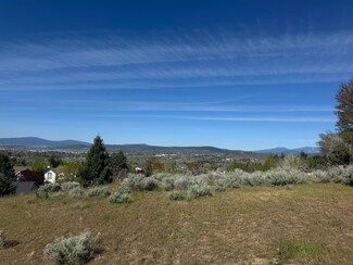 5821 Havencrest Dr, Klamath Falls, OR 97603