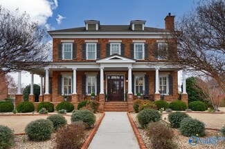 66 Lake Forest Blvd SW, Huntsville, AL 35824