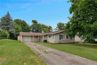 476 Blossom Ave, Campbell, OH 44405
