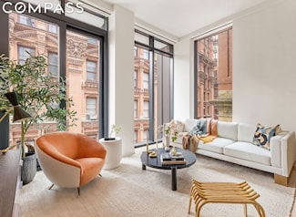 33 Park Row Unit 8C, New York, NY 10038