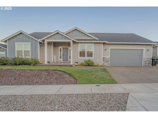 2988 Clearwater Dr NE, Albany, OR 97321