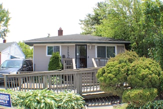 11330 Packard Ave, Warren, MI 48089