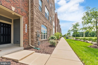 14438 Mattawoman Dr Unit 5000H, Brandywine, MD 20613