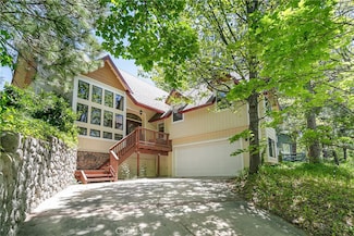 1078 Sandalwood Dr, Lake Arrowhead, CA 92352