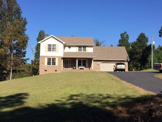 750 J D Buchanan Rd, Hanson, KY 42413
