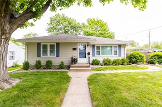 4001 36th Place, Des Moines, IA 50310