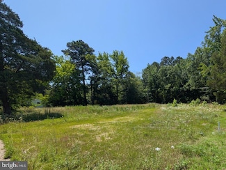 20225 Point Lookout Rd, Great Mills, MD 20634