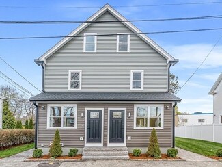 13 Conn St, Woburn, MA 01801