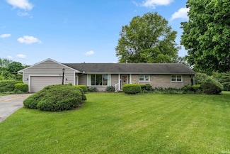 213 S Clark St, Auburn, IN 46706