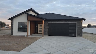 1215 Bronze, Rupert, ID 83336