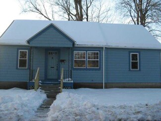 18 Byron St, Cranston, RI 02920