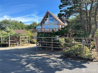 33408 J Place, Ocean Park, WA 98640