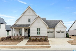 1052 Clifton Rd, Hoover, AL 35244