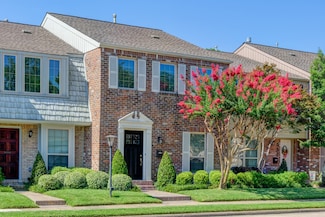 5869 Valley Forge Dr Unit 102, Houston, TX 77057