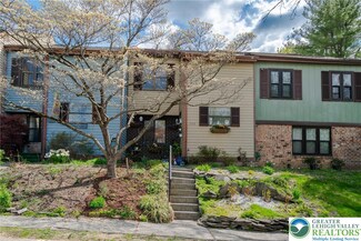 1703 Saratoga Ct, Allentown, PA 18104